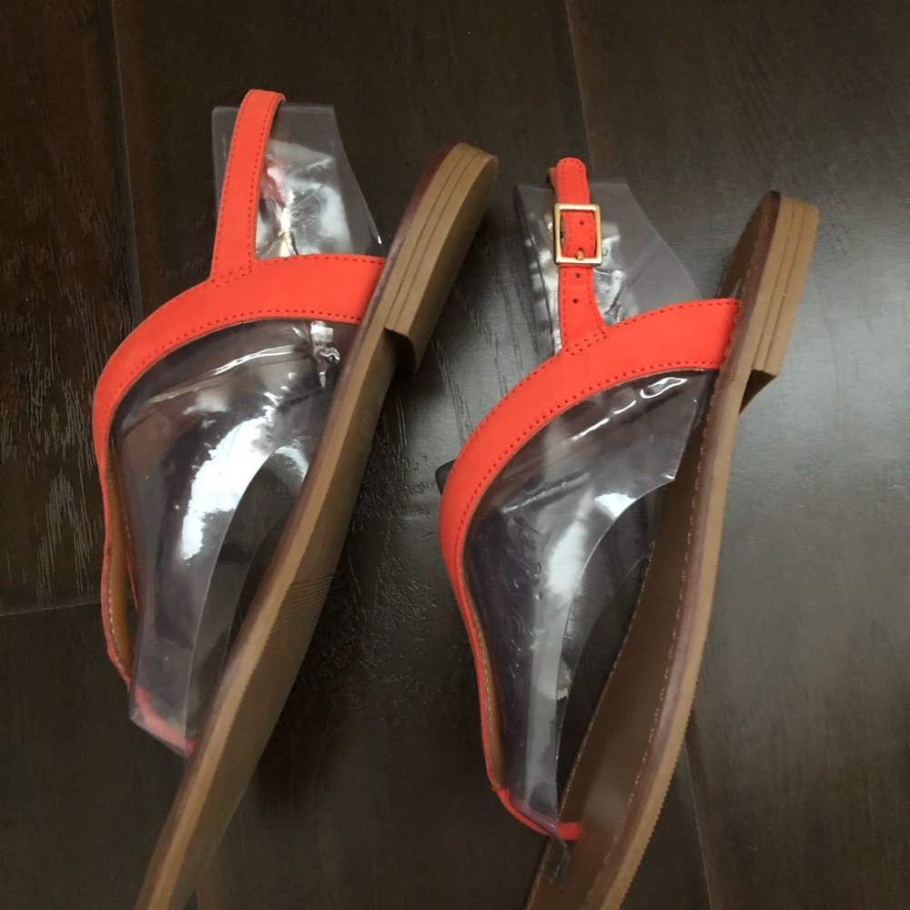 Sandals - Picture 4 of 9